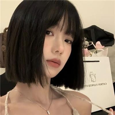 三个蓝月亮